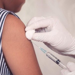 HALMED - Poziv za uključivanje u studiju o praćenju cjepiva